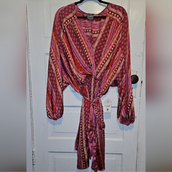 Arula Silk-Like Multi-Color Dress Size 1X - Picture 2 of 2